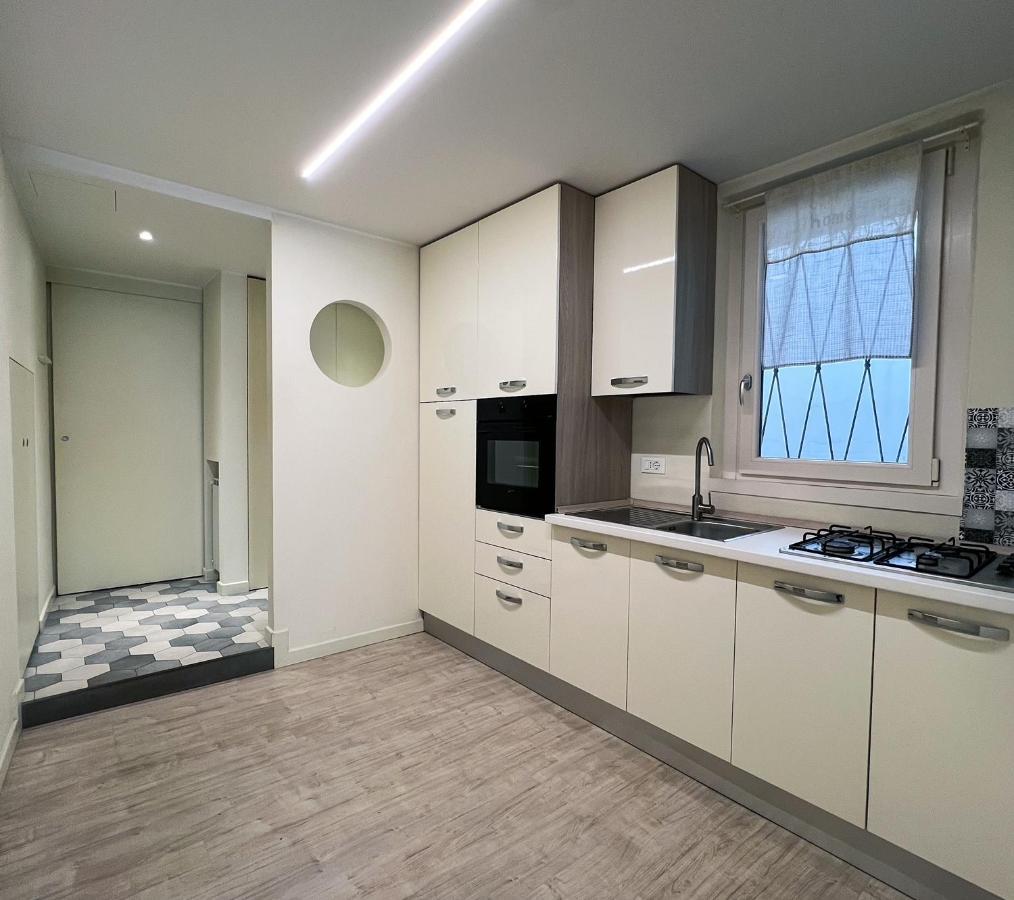 Nur 2 Casa Vacanze Bergamo Via Pignolo المظهر الخارجي الصورة